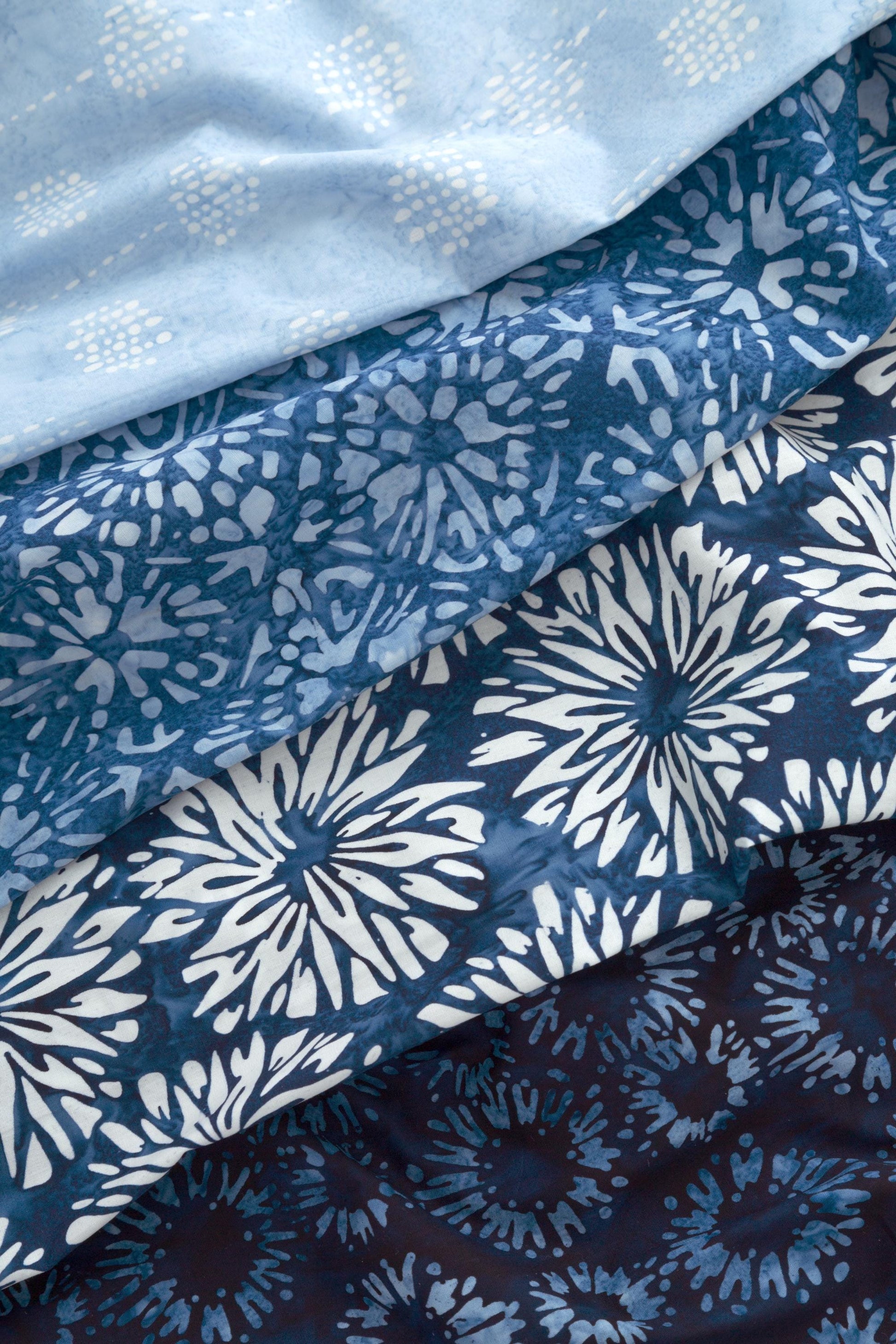 Kasuri Fat Quarter Bundle: Artisan Batiks by Lunn Studios - Complete collection of 34 pieces - Free Shipping!